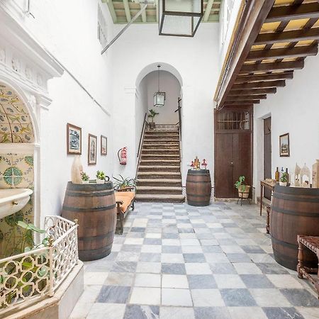 Vivienda del Siglo xviii en el Casco Histórico El Puerto de Santa Maria Exterior foto