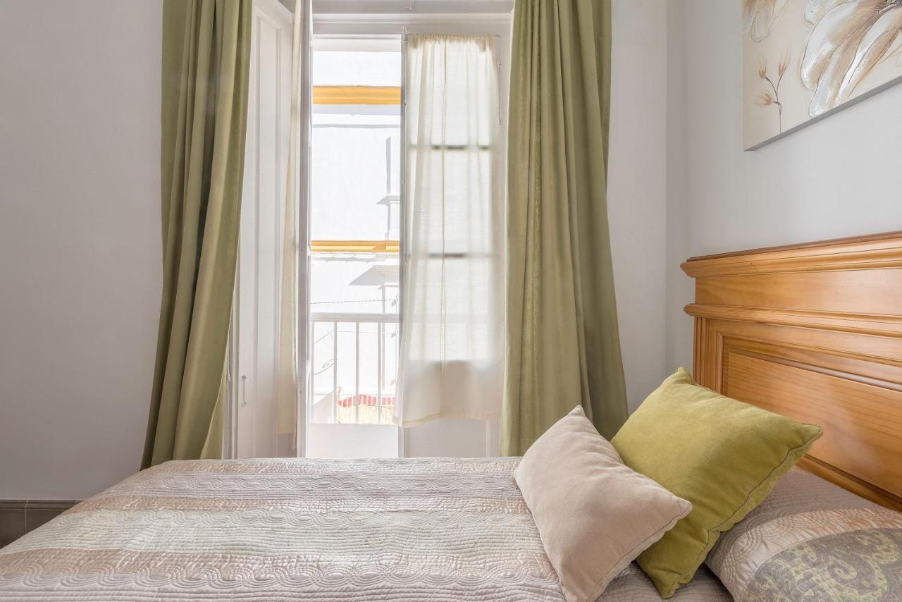 Vivienda del Siglo xviii en el Casco Histórico El Puerto de Santa Maria Exterior foto