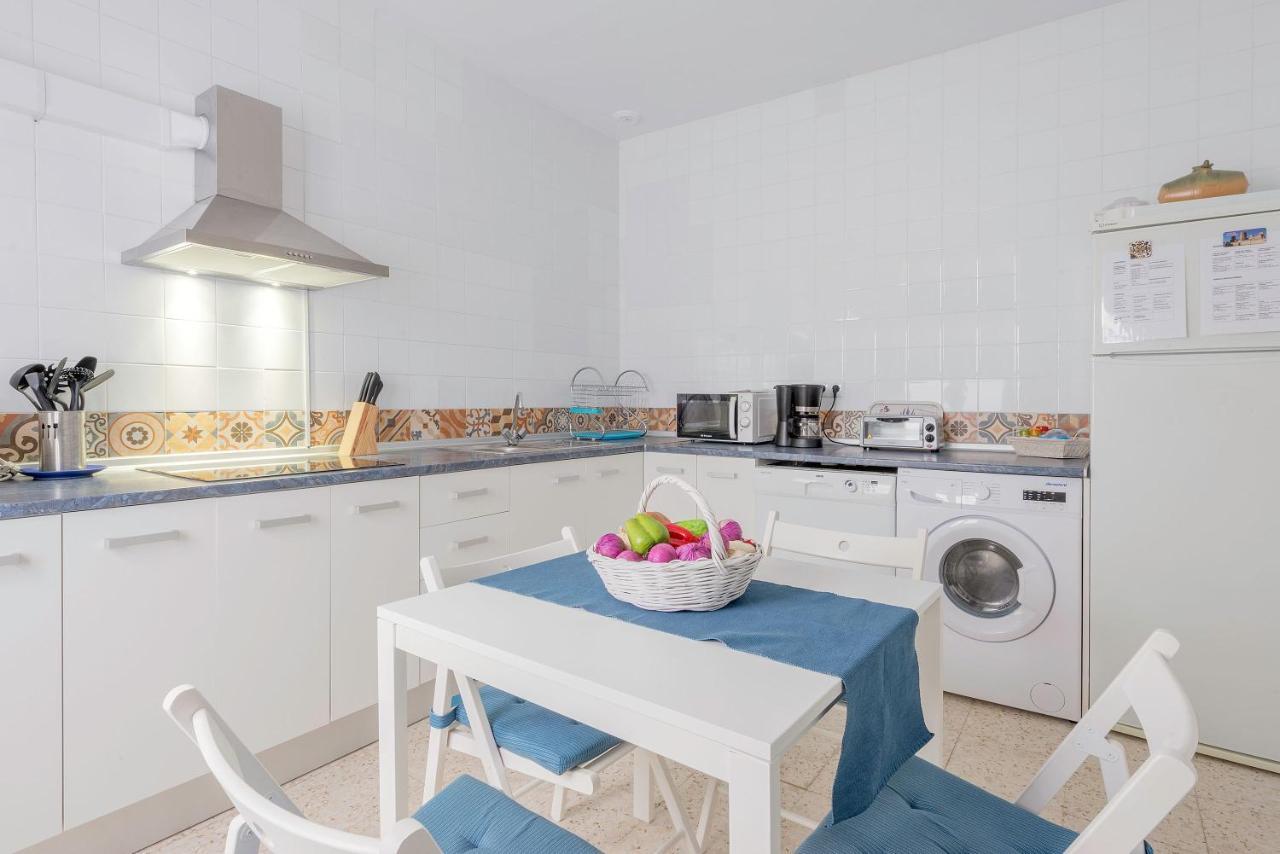Vivienda del Siglo xviii en el Casco Histórico El Puerto de Santa Maria Exterior foto