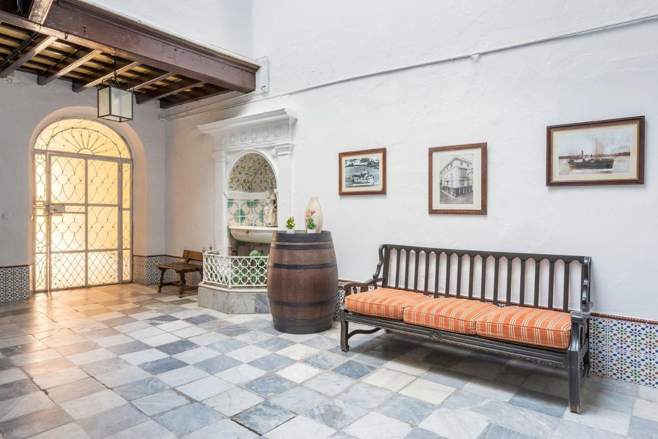 Vivienda del Siglo xviii en el Casco Histórico El Puerto de Santa Maria Exterior foto